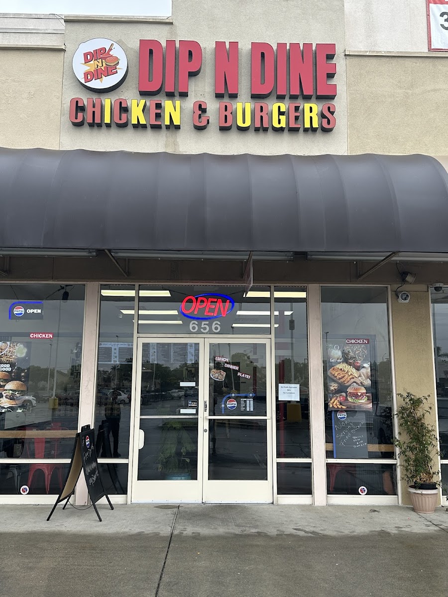 Dip N Dine